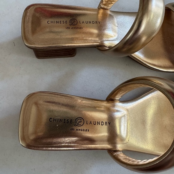 Chinese Laundry Gold Block Heel Sandals - Picture 5 of 5